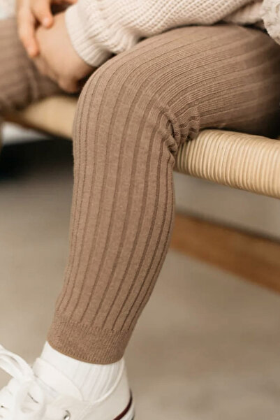 gogo bici بنطال ضيق منسوج بتفاصيل أزرار لون بني