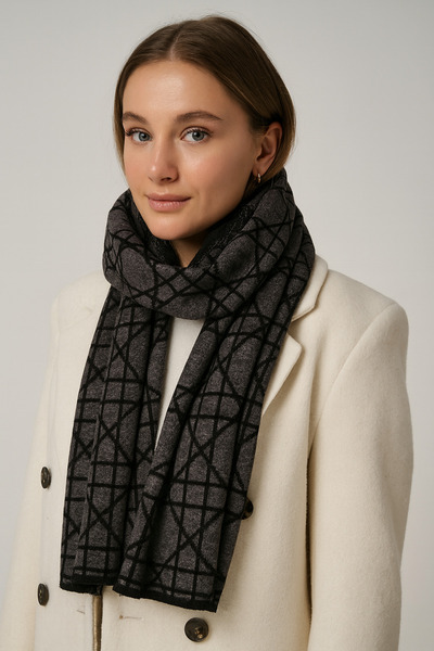 Sebir Moda وشاح تريكو منقوش على شكل قنب