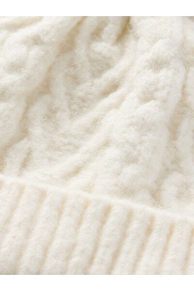 GAP Kız Çocuk Bej Örgü Ponponlu Bere