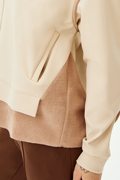 Allyco Zippered High Collar Comfortable Fit Sweatshirt