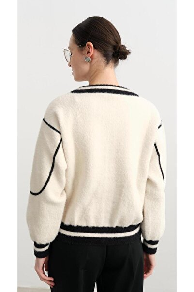 DOĞRUPARK TEKSTİL ΠΛΕΚΤΟ ΜΠΟΥΦΑΝ ΜΕ ΣΧΕΔΙΟ ΚΟΛΛΕΓΙΟΥ