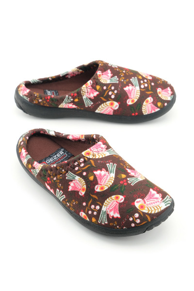 GEZER Women's Winter Pu Comfortable Sole Patterned Home Garden Gondola Slippers