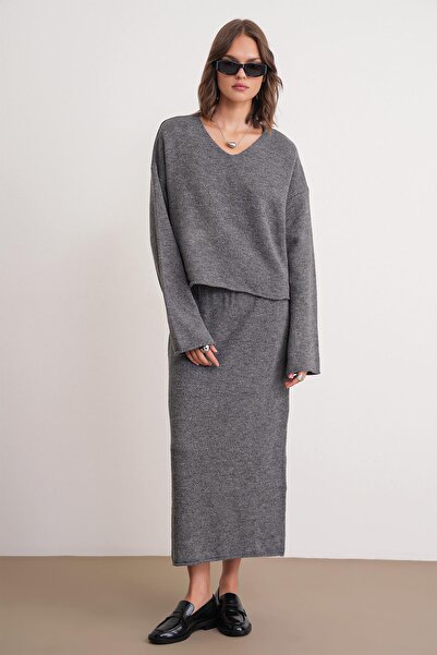 Mixray 6961 Women's Knitwear Sweater Skirt Set Anthracite