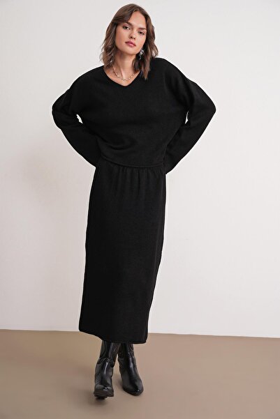 Mixray 6961 Women's Knitwear Sweater Skirt Set Black