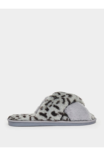 Styli Animal Print Fluffy Bedroom Slippers
