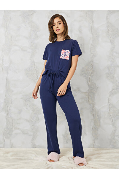 Styli Aztec Print Pocket Short Sleeves T-Shirt and Pyjama Set
