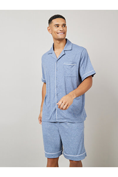 Styli Resort Collar Knitted Shirt and Piping Detail Shorts Set