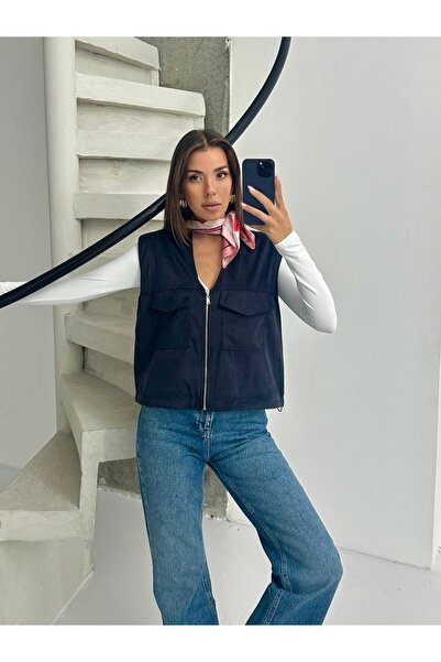 mydukkan.co Pocket Detail Nubuck Vest