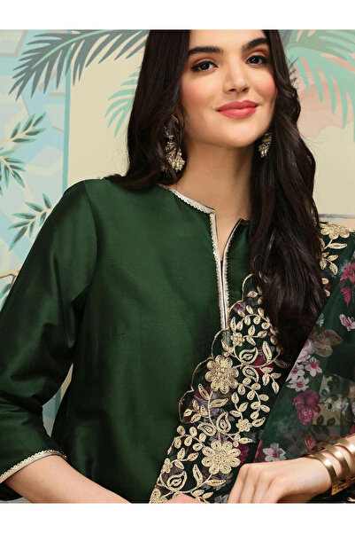Ishin By Styli Women Dark Green Kurta with Trousers and Dupatta Set