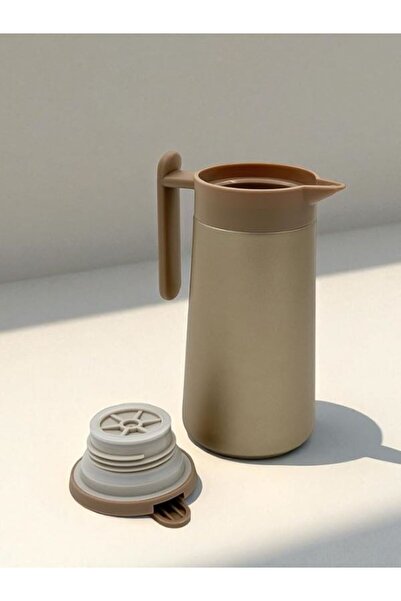 B&D 880ML VACUUM FLASK ? GOLD