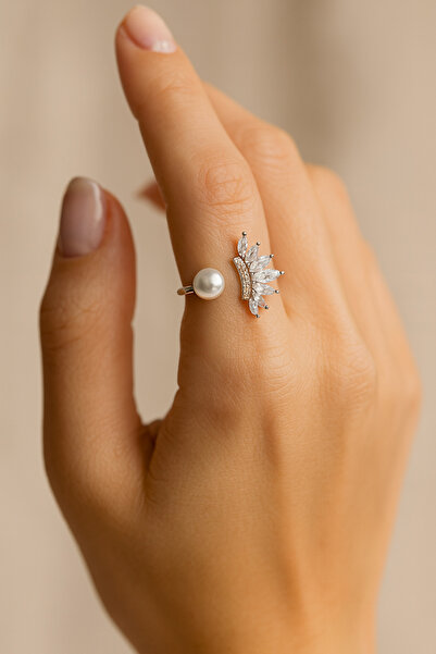 LIVOSH خاتم التاج واللؤلؤ