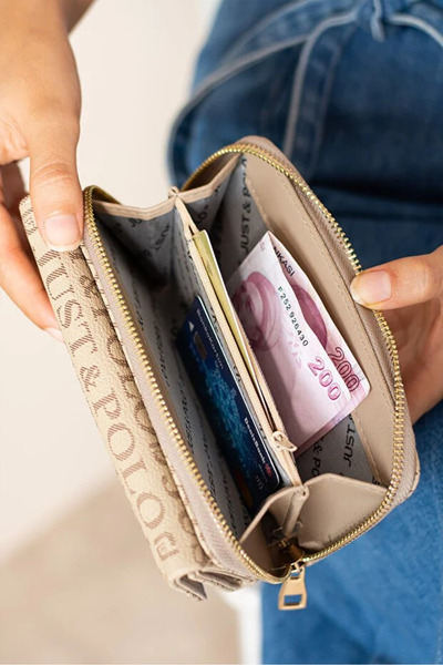 Just Polo Women's a Quality Horizontal Convenient Large Size Luxury Wallet Price: