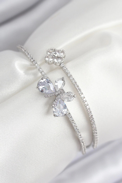 Belle Fusion سوار نسائي من الفضة عيار 925 مرصع بحجر الزركون على شكل فراشة ونج...