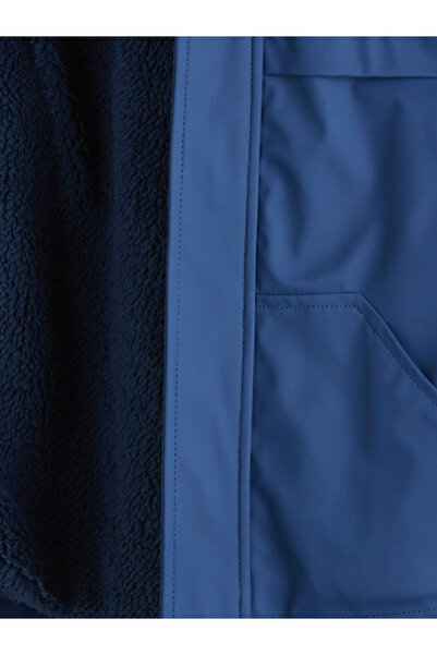 LC Waikiki Create Your Style with Uzg Store |   Hooded Boy's Raincoat