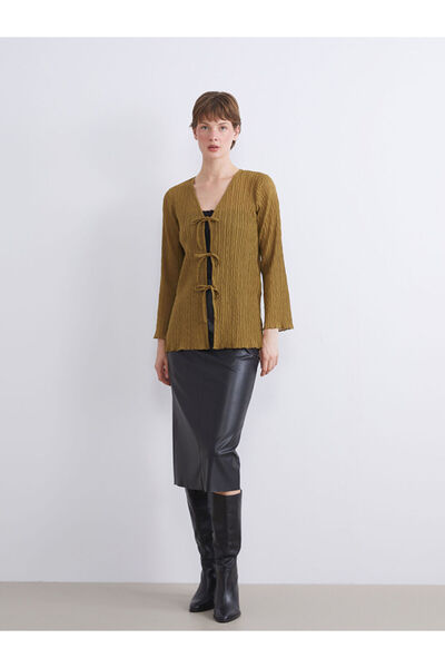 LC Waikiki Sparkling Choices from Shining Store |   V-Neck Textured Women's Cardigan