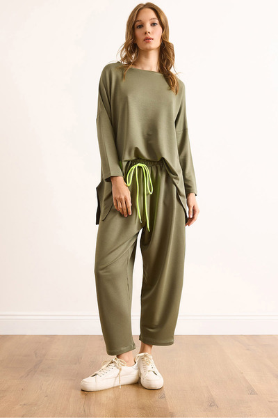 Olalook Women's Khaki Arma and Lace Detailed Asymmetrical Cut Flowy Tracksuit Set Etkm-0000072
