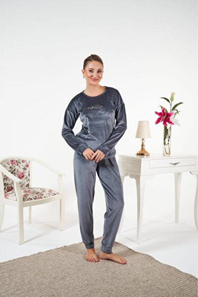 Estiva Women's Winter Velvet Pajama Set