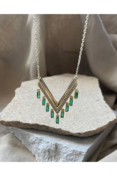 nunu takı Green Stone V Necklace