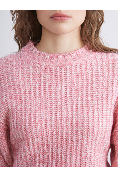 LC Waikiki Κομψές επιλογές από την Esvab Giyim | Γυναικείο πλεκτό πουλόβερ με λαιμόκοψη