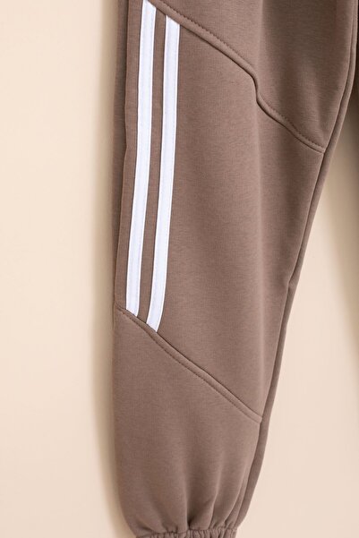 Cansın Mini Αγορικό παντελόνι με λεπτομέρεια σε καφέ χρώμα με ελαστική μέση 21455