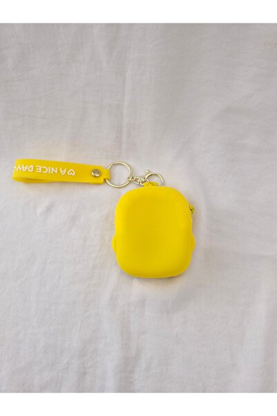 Beyaz Dükkan Silicone Wallet Bag Accessory with Minion Figure