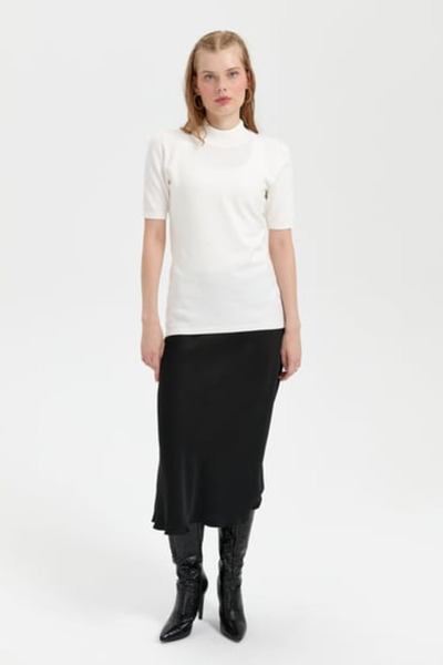 Desen Γυναικεία μπλούζα με κοντό μανίκι από λύκρα