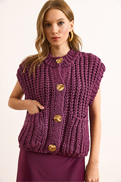 Olalook Women's Plum Thick Knitted Big Button Knitwear Cardigan Hrk-19000382