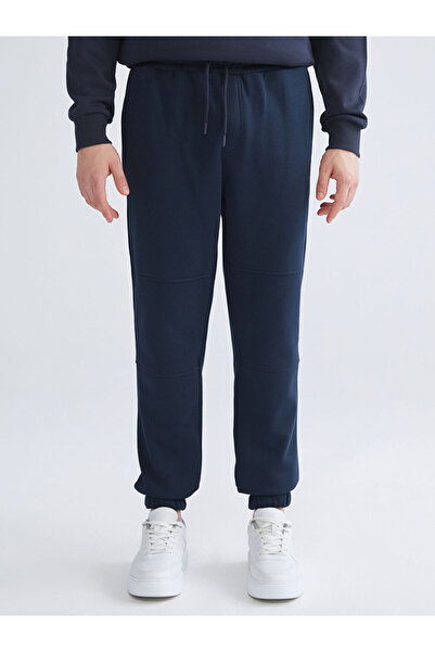LC Waikiki Sparkling Selections from Shining Store |   Standard Fit Men's Jogger Sweatpants