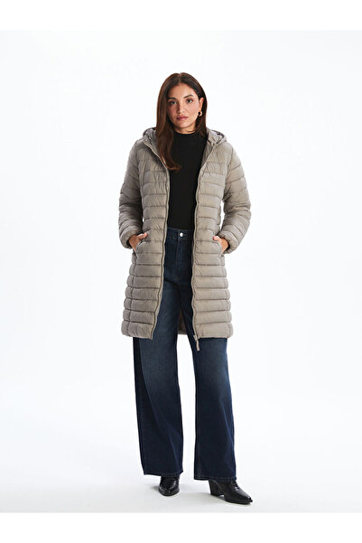 LC Waikiki Timeless Store: Timeless Recommendations |   Hooded Women's Puffer Jacket