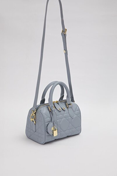 Levidor Mavi Yıldız Aksesuar Detaylı El Çantası