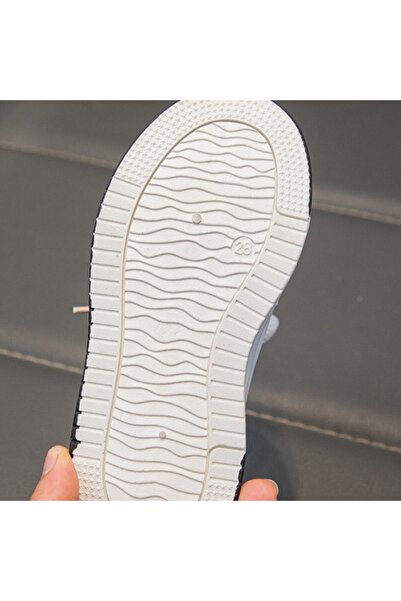 OEM Durable and breathable sports shoes for children, flexible, lightweight sole, XA-2570