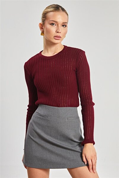 BARRELS AND OIL بدلة تريكو نسائية من Fitilli - عنابي