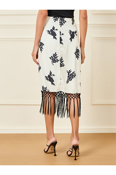 Styli Floral Print Tassel Hem Wrap Skirt