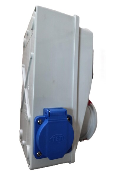 TEM Kombinasyon Kutusu 1 Ad. 1P44 5x16A CEE Ön + 2 Ad. 1x16A Yan
