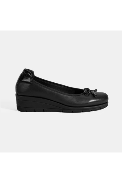 Desa Women's Black Bow Detailed Desacomfort Leather Shoes