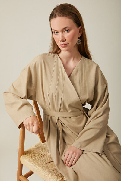 ZÜLAYS Yakası Pile Detaylı Keten Abaya Bej