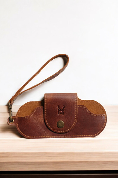 Modica Manila - Genuine Leather Eyewear Case |   Stylish and Durable Unisex Design with Hand Grip