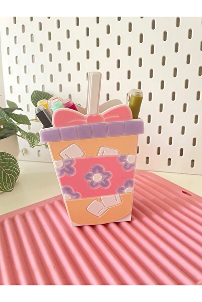 By Selen Suyolcu حامل أقلام آيس لاتيه - 18 سم