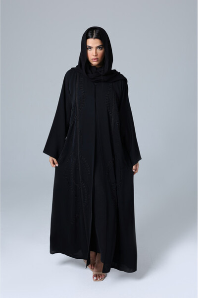 IKKXA عباية فاخرة مطرزة بالكريستال