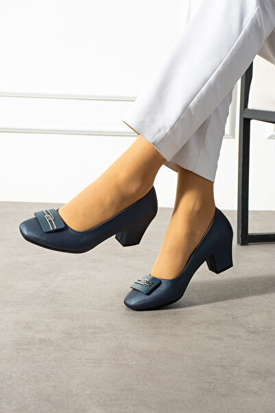 MERVESTORE Kadın Klasik Topuklu Ayakkabı