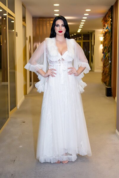 Lama Lingerie 2-Piece Satin Feather Lace Bridal Robe