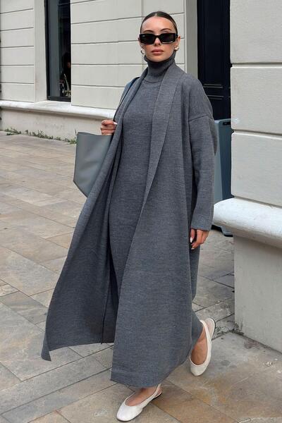 Swist Smoked Turtleneck Zero Sleeve Midi Dress-Cardigan Women's Knitwear Set