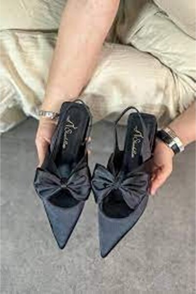 Zerenyus Pantofi de balerină din satin negru Cenya