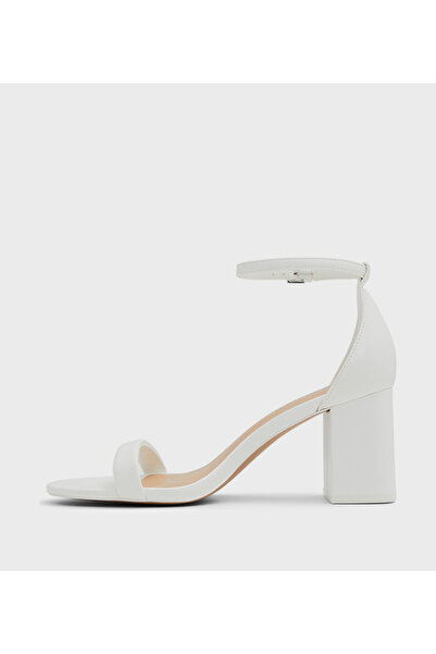 Call it Spring Lanaa Square Toe Heeled Sandals