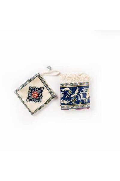 Almunawara Masjid Al-Nabawi Travel Prayer Rug with Bag, Red Color, 2mm
