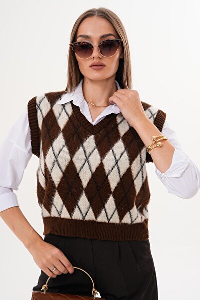 ŞİMAL Women's V-Neck Argyle Pattern Sweater 255107 -