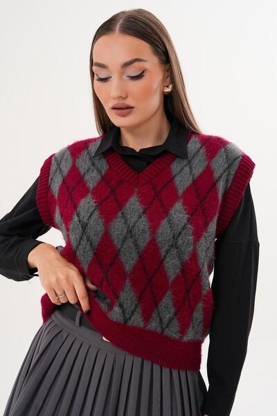 ŞİMAL Women's V-Neck Argyle Pattern Sweater 255107 -