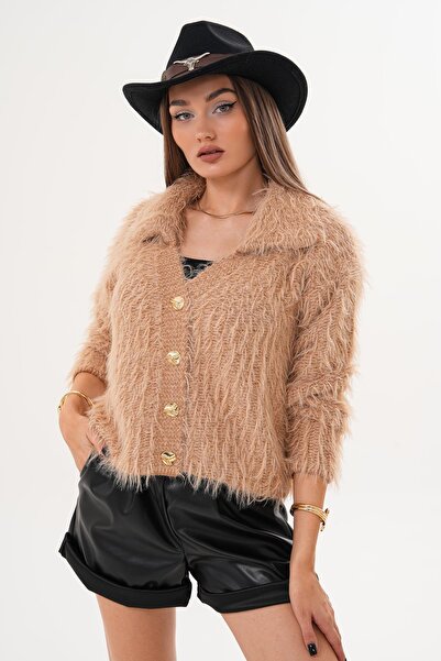 ŞİMAL Γυναικείο πλεκτό μπουφάν με λεπτομέρεια από πούπουλο και κλείσιμο με κουμπιά 255088 -