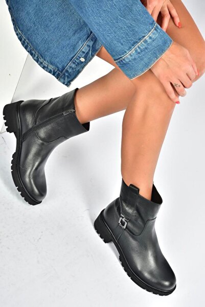 Fox Shoes V654070403 Siyah Hakiki Deri Kadın Bot