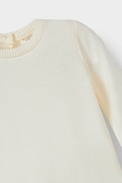 DeFacto Crew Neck Knitwear Ecru Baby Girl Sweater X8187A2/Er100